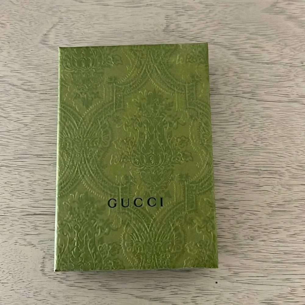 Gucci Box - Picture 1 of 7